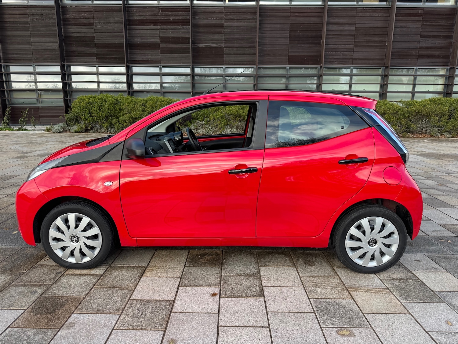 Used Toyota AYGO 2018 for sale - 76791654: Photo 5