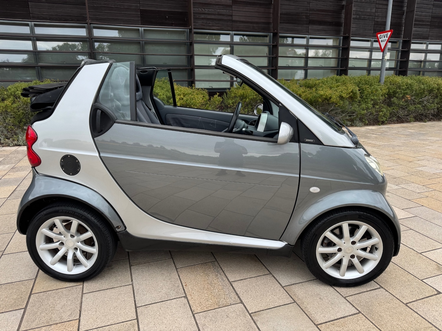 Vehicle 8