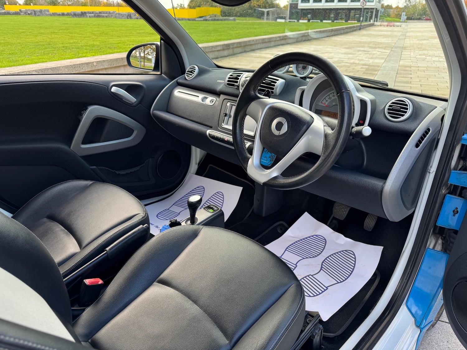 Used smart fortwo 2013 for sale - 76438550: Photo 10