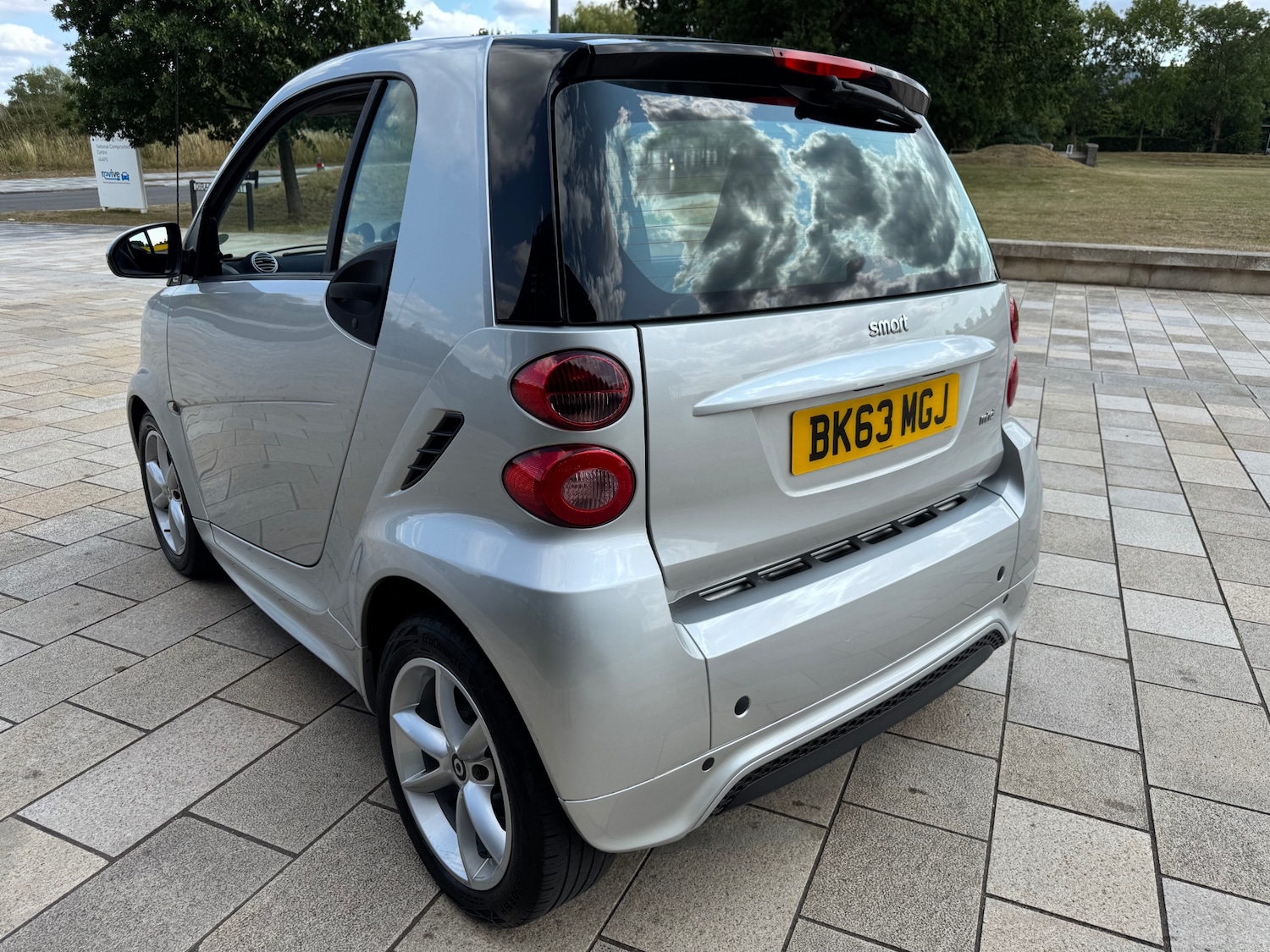 Used smart fortwo 2013 for sale - 77502872: Photo 6