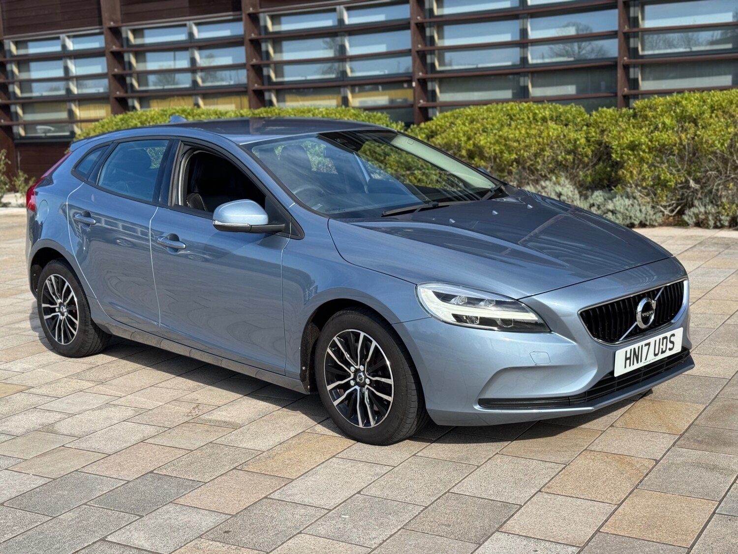 Used Volvo V40 2017 for sale - 78143709: Photo 15
