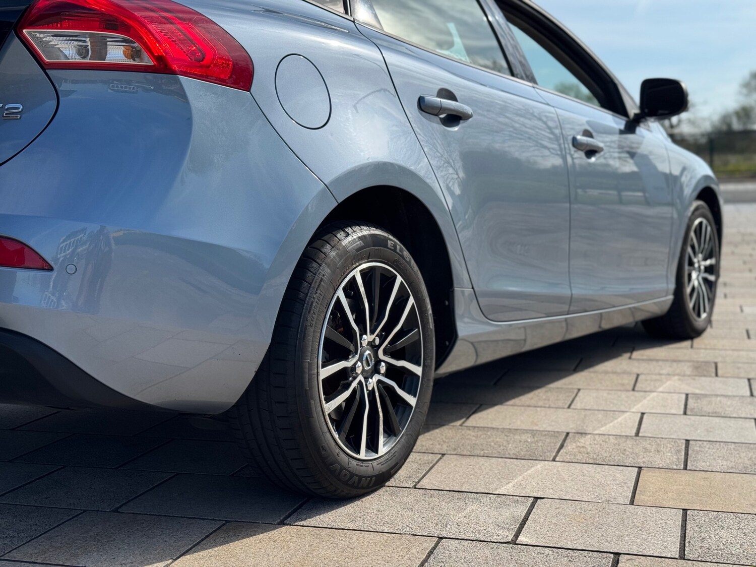 Used Volvo V40 2017 for sale - 78143709: Photo 22