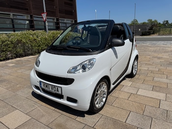 Used smart fortwo 2011 for sale - 79184950: Photo