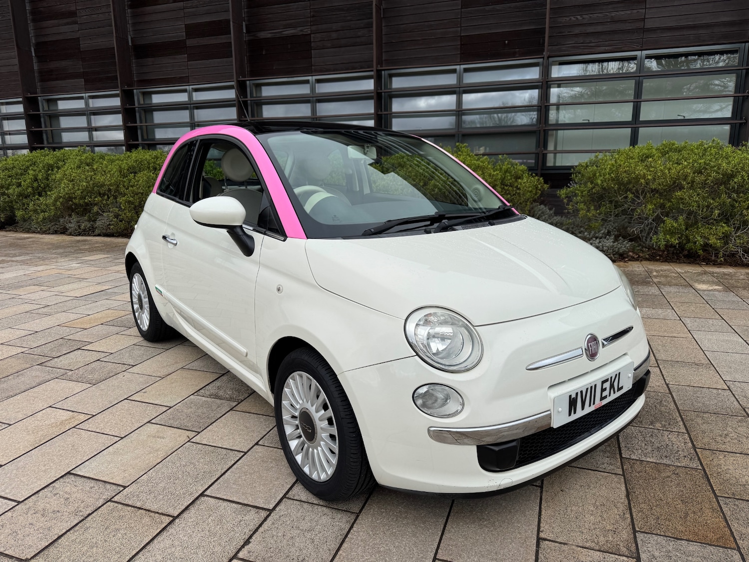 Used Fiat 500 2011 for sale - 77616817: Photo 2