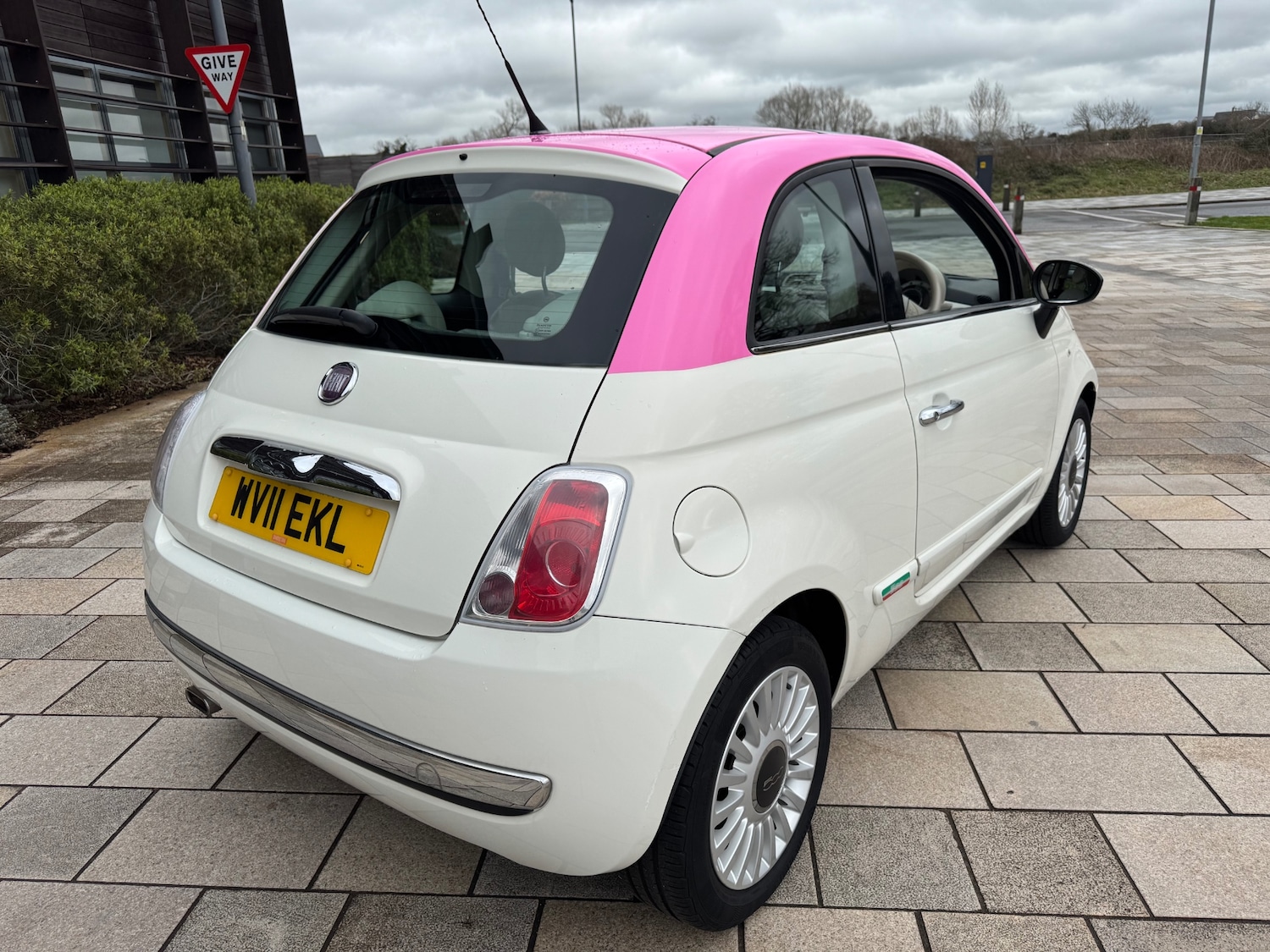 Used Fiat 500 2011 for sale - 77616817: Photo 7