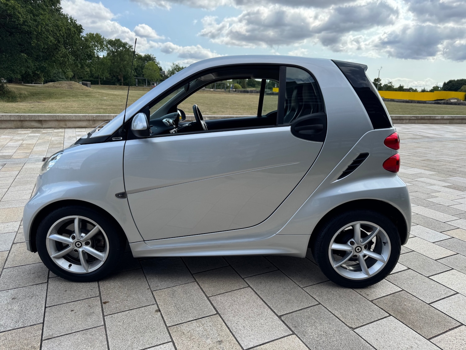 Used smart fortwo 2013 for sale - 76438557: Photo 5