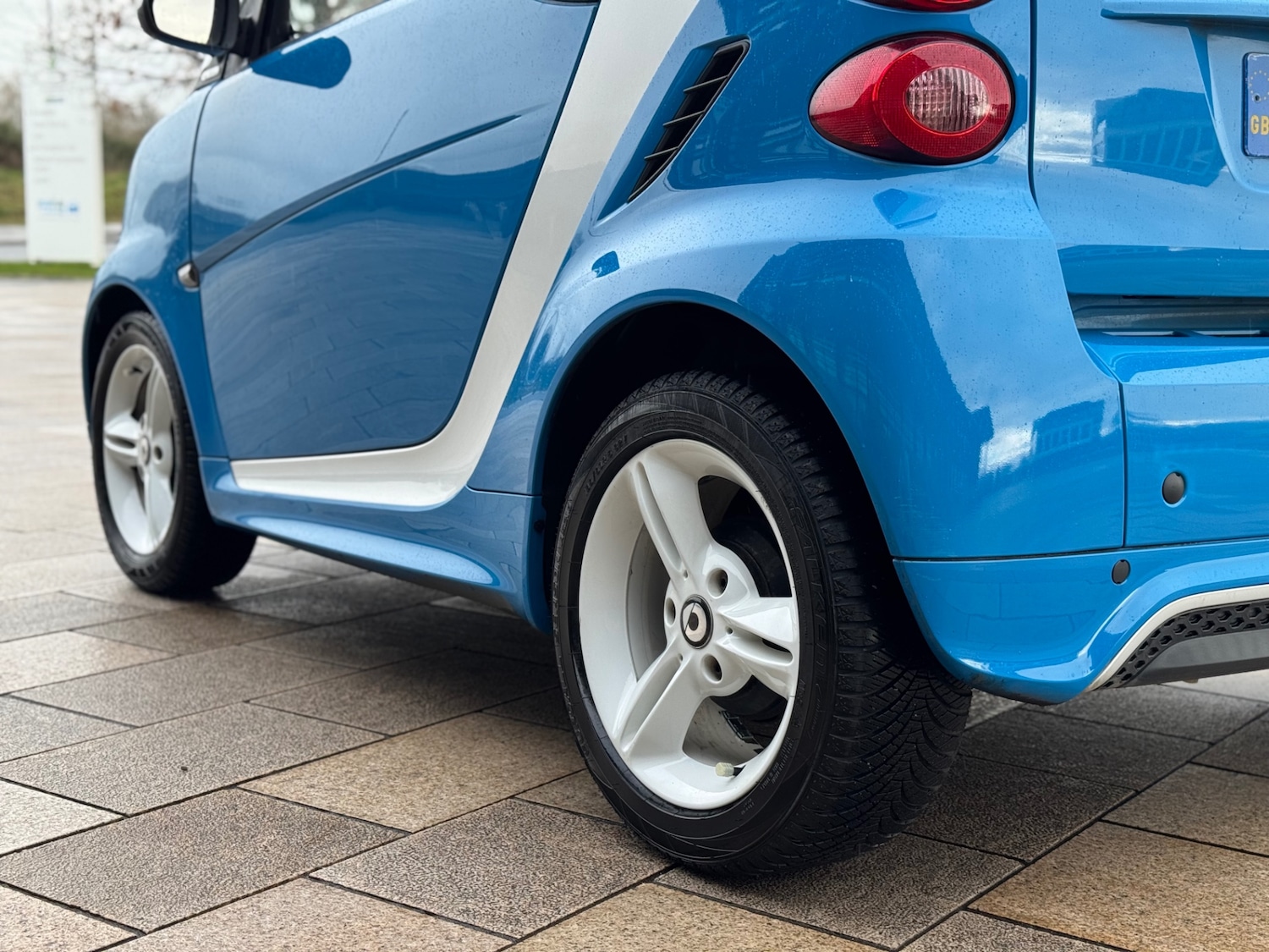 Used smart fortwo 2013 for sale - 77240764: Photo 19