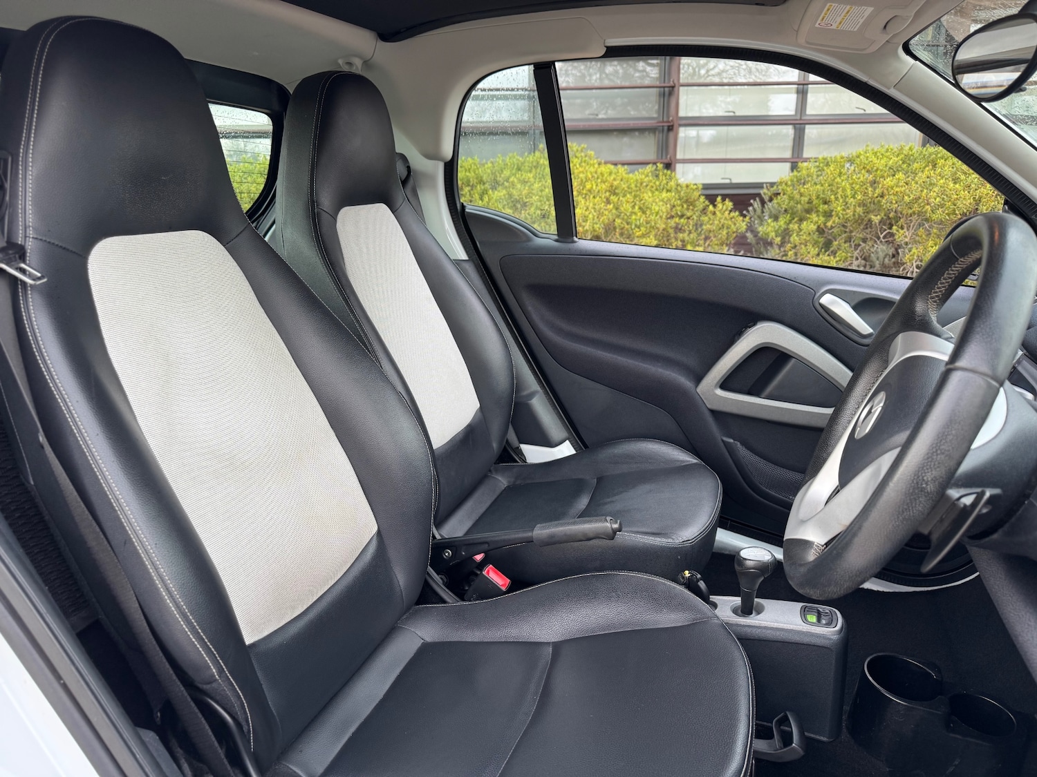 Used smart fortwo 2013 for sale - 77240764: Photo 9