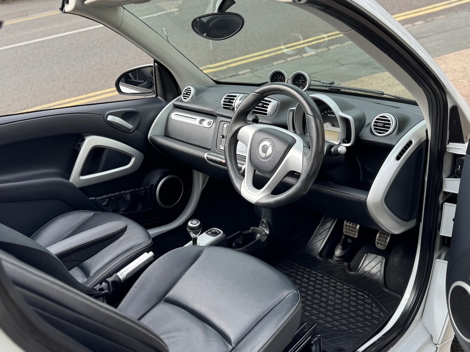 Used smart fortwo 2013 for sale - 78081742: Photo 7