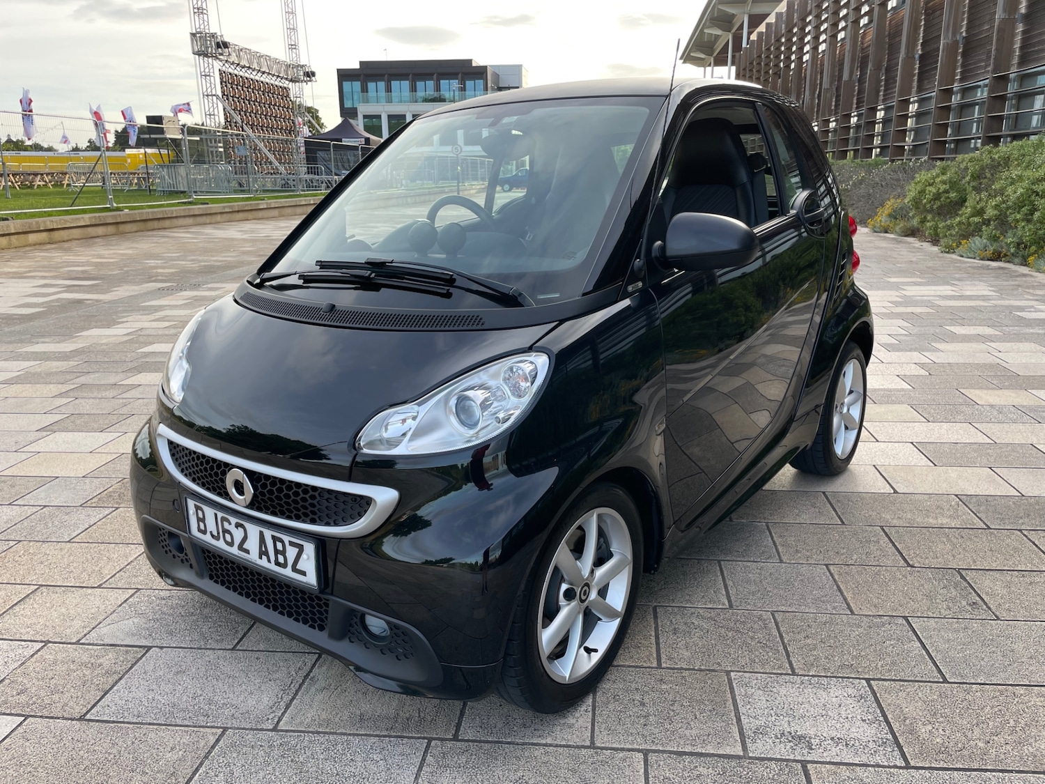 Used smart fortwo 2012 for sale - 76476017: Photo 3