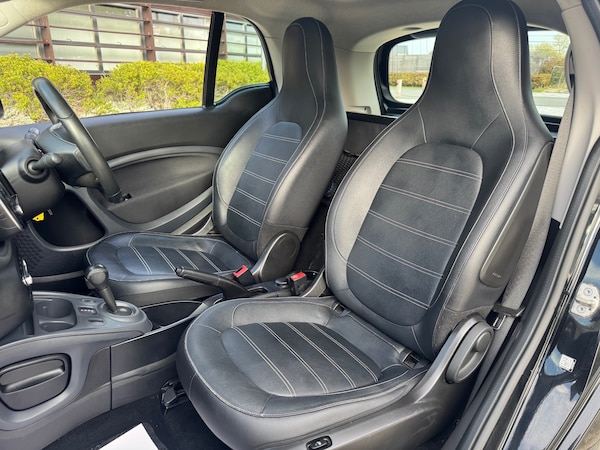 Used smart fortwo 2016 for sale - 76176844: Photo 12
