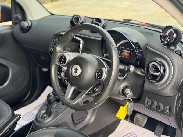 Used smart fortwo 2016 for sale - 76176844: Photo 24