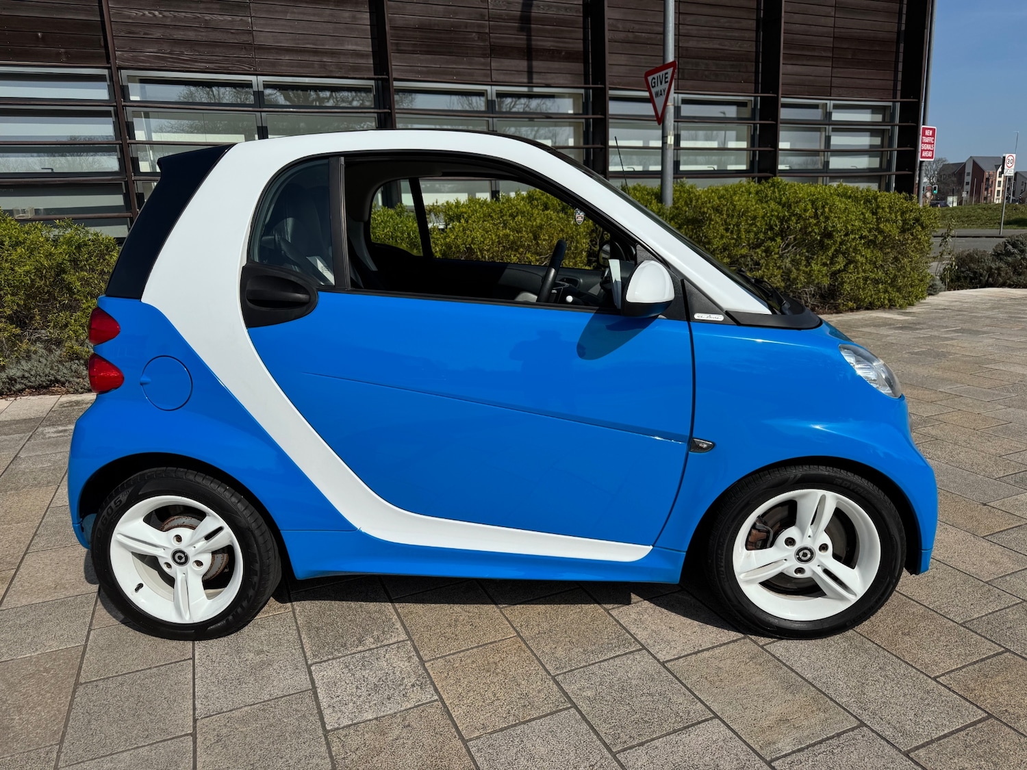 Used smart fortwo 2013 for sale - 77974012: Photo 8