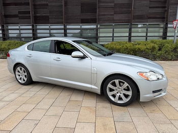 2010 - 3.0 V6 Luxury 4dr Auto