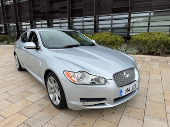 Used Jaguar XF 2010 for sale - 75754998: Photo