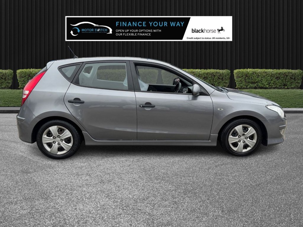 Used Hyundai i30 2011 for sale - 77594651: Photo 10