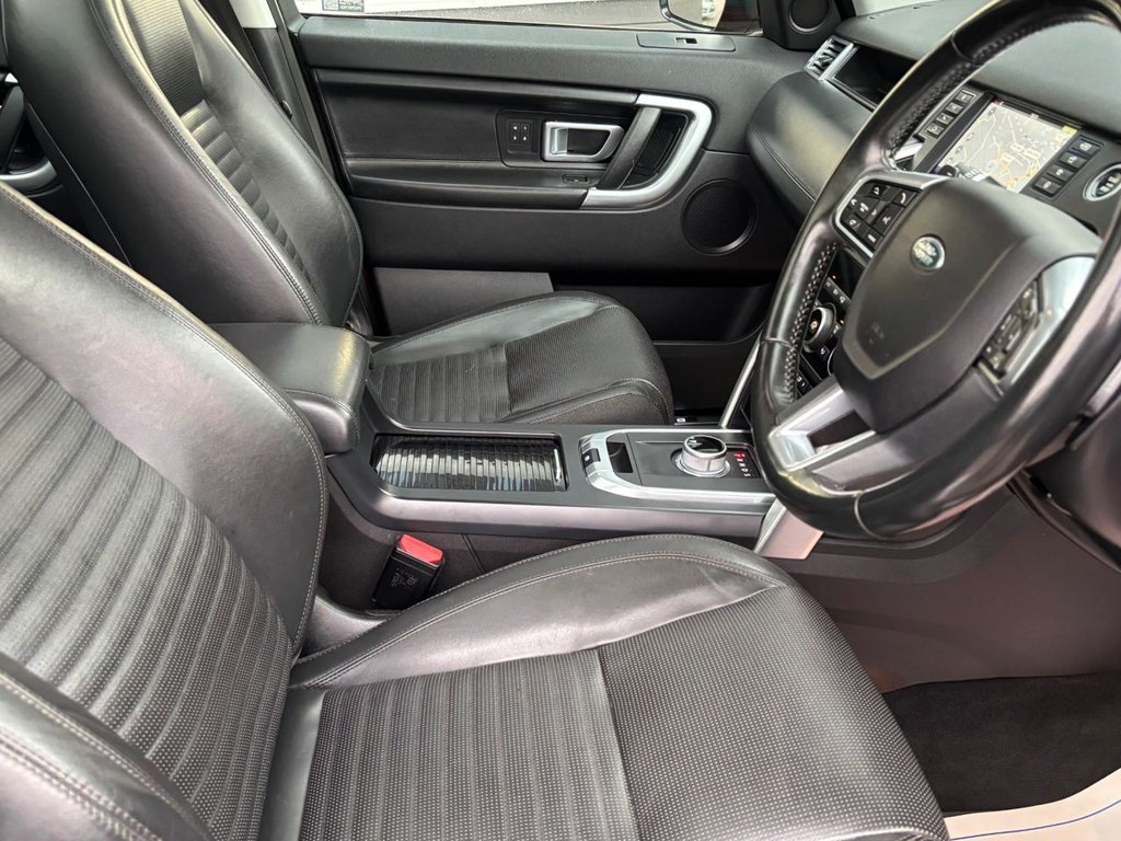 Used Land Rover Discovery Sport 2016 for sale - 77275908: Photo 16