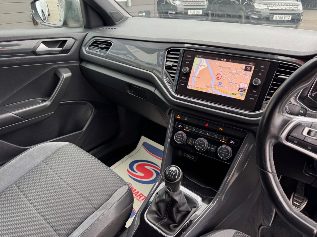 Used Volkswagen T-Roc 2019 for sale - 76235843: Photo 16
