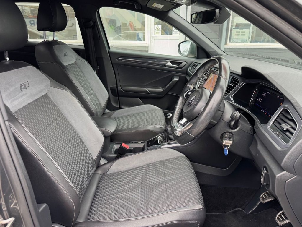 Used Volkswagen T-Roc 2019 for sale - 76235843: Photo 18