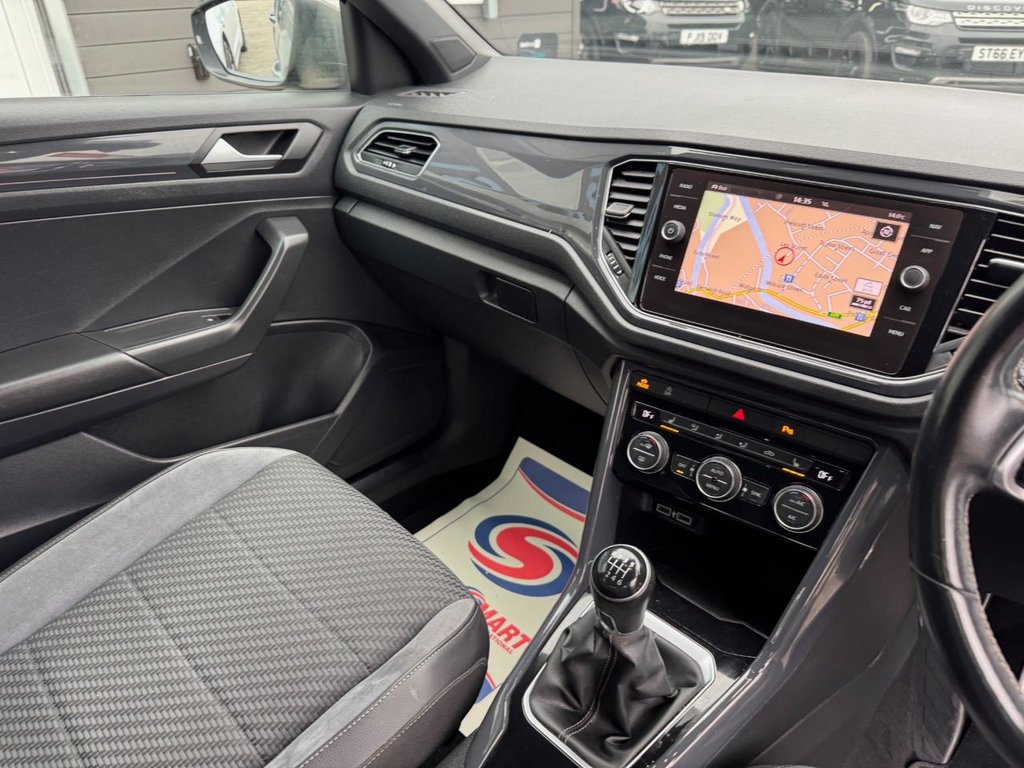 Used Volkswagen T-Roc 2019 for sale - 76235843: Photo 24