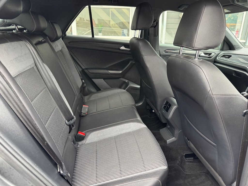 Used Volkswagen T-Roc 2019 for sale - 76235843: Photo 30