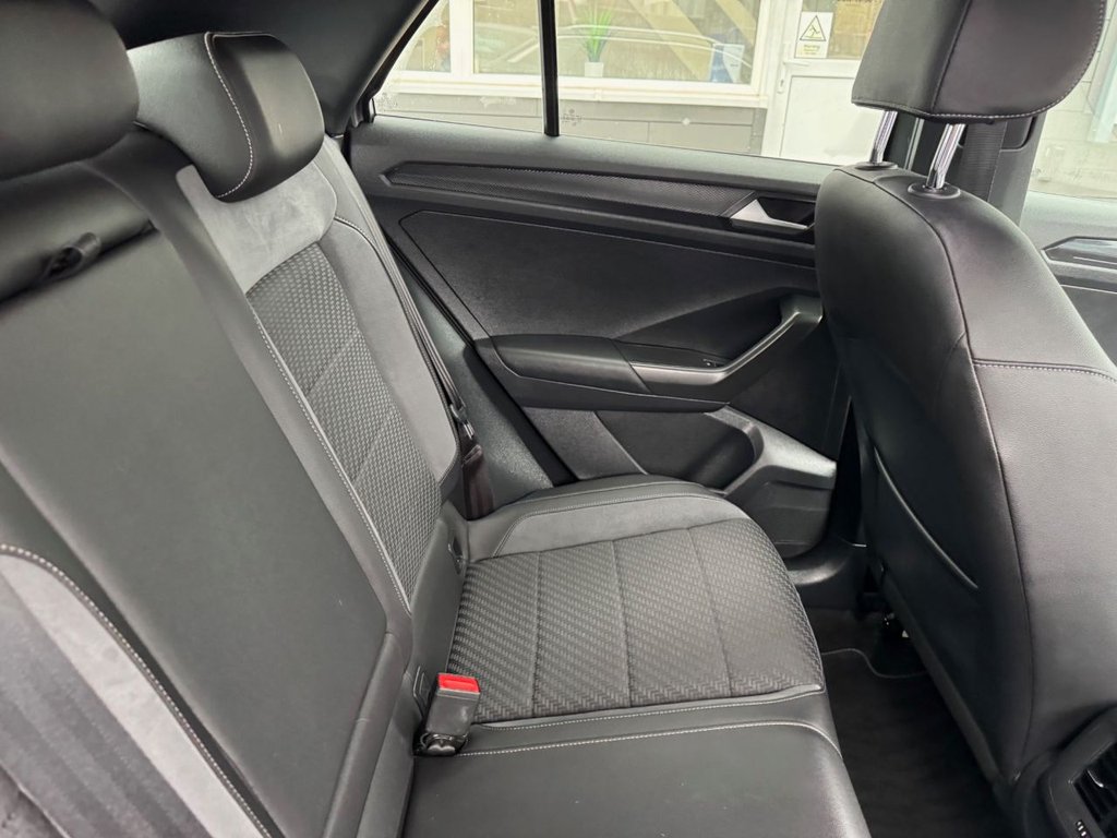 Used Volkswagen T-Roc 2019 for sale - 76235843: Photo 33