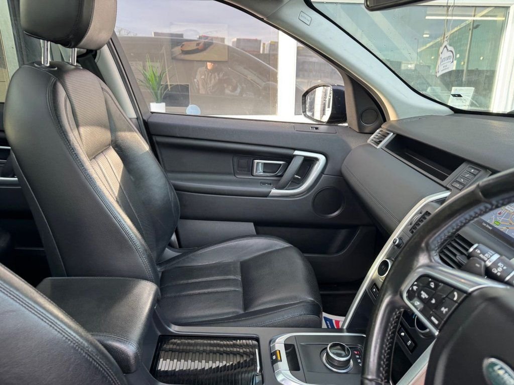 Used Land Rover Discovery Sport 2016 for sale - 78181665: Photo 17