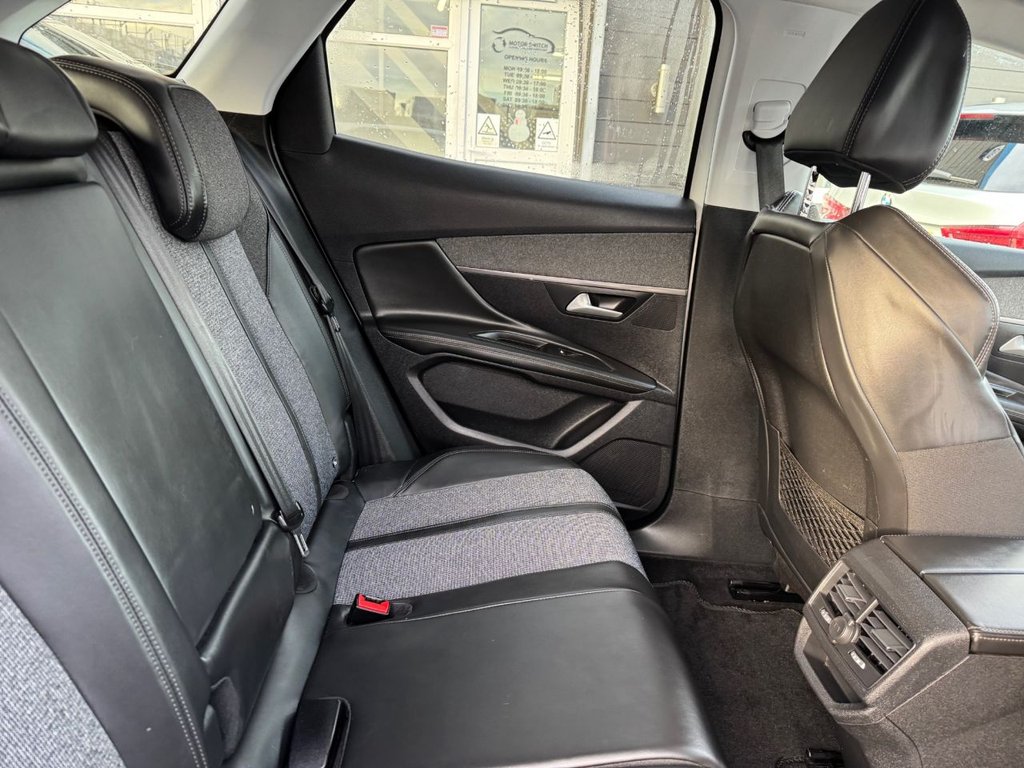Used Peugeot 3008 2017 for sale - 76923285: Photo 29