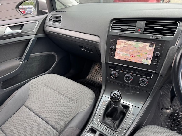 Used Volkswagen Golf 2018 for sale - 75062496: Photo 16
