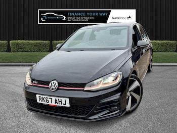 Used Volkswagen Golf 2017 for sale - 77609020: Photo