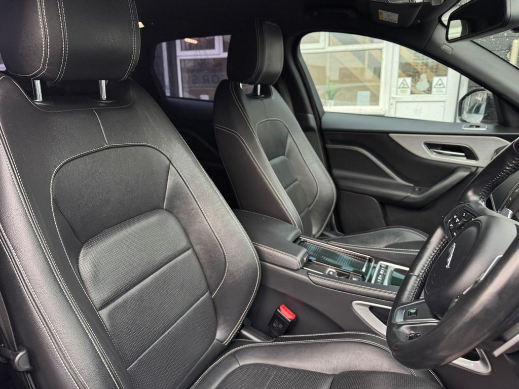 Used Jaguar F-Pace 2018 for sale - 76841456: Photo 19