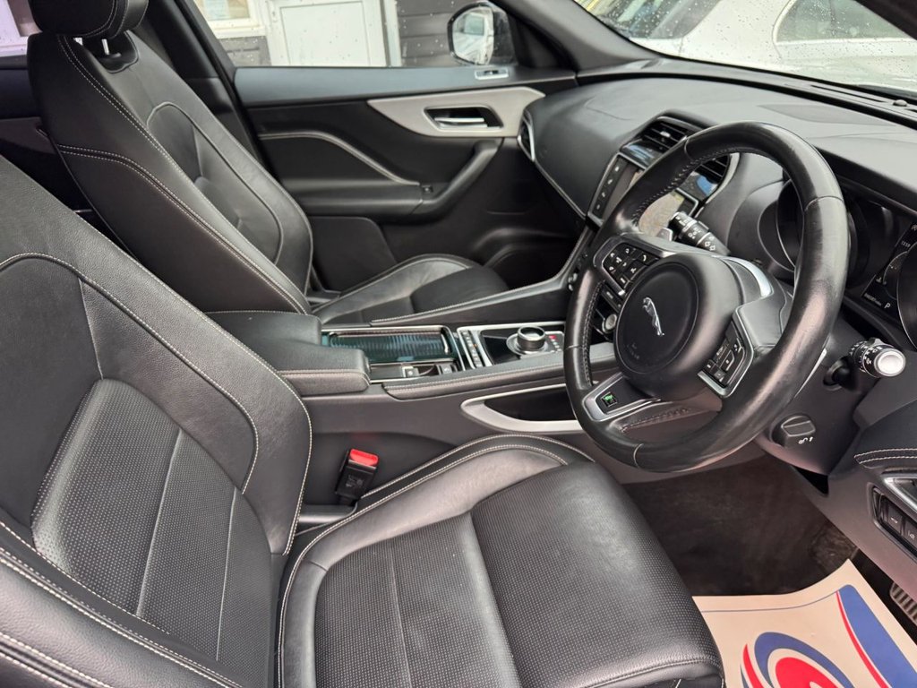 Used Jaguar F-Pace 2018 for sale - 76841456: Photo 20
