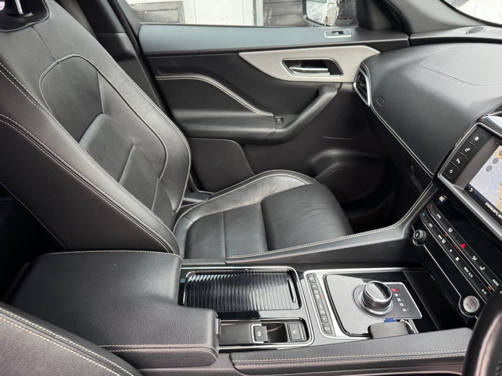 Used Jaguar F-Pace 2018 for sale - 76841456: Photo 21