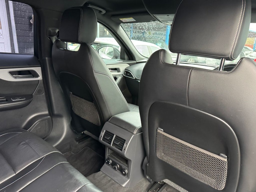 Used Jaguar F-Pace 2018 for sale - 76841456: Photo 30