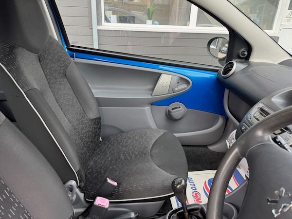 Used Peugeot 107 2009 for sale - 76163124: Photo 15