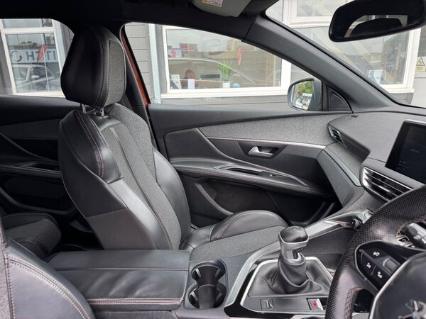 Used Peugeot 3008 2017 for sale - 75378826: Photo 17