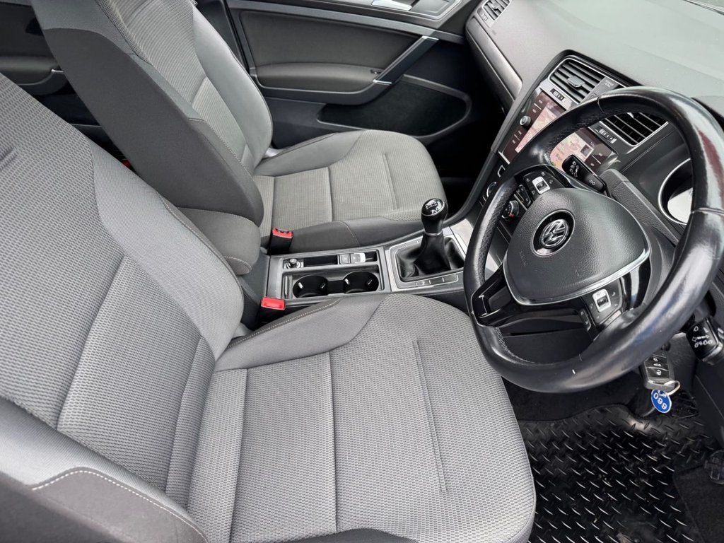 Used Volkswagen Golf 2018 for sale - 77483533: Photo 20