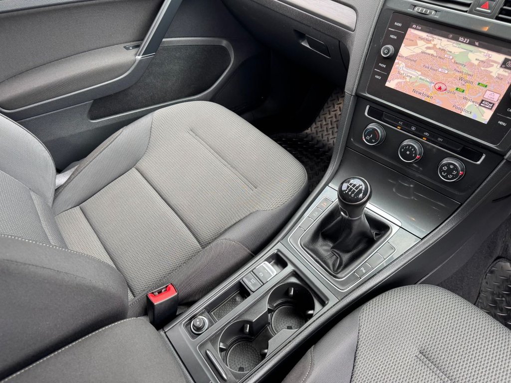 Used Volkswagen Golf 2018 for sale - 77483533: Photo 23