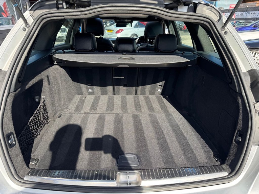 Used Mercedes-Benz C Class 2016 for sale - 75923404: Photo 34