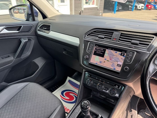 Used Volkswagen Tiguan 2017 for sale - 74368506: Photo 16