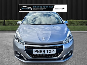 Used Peugeot 208 2019 for sale - 76132359: Photo