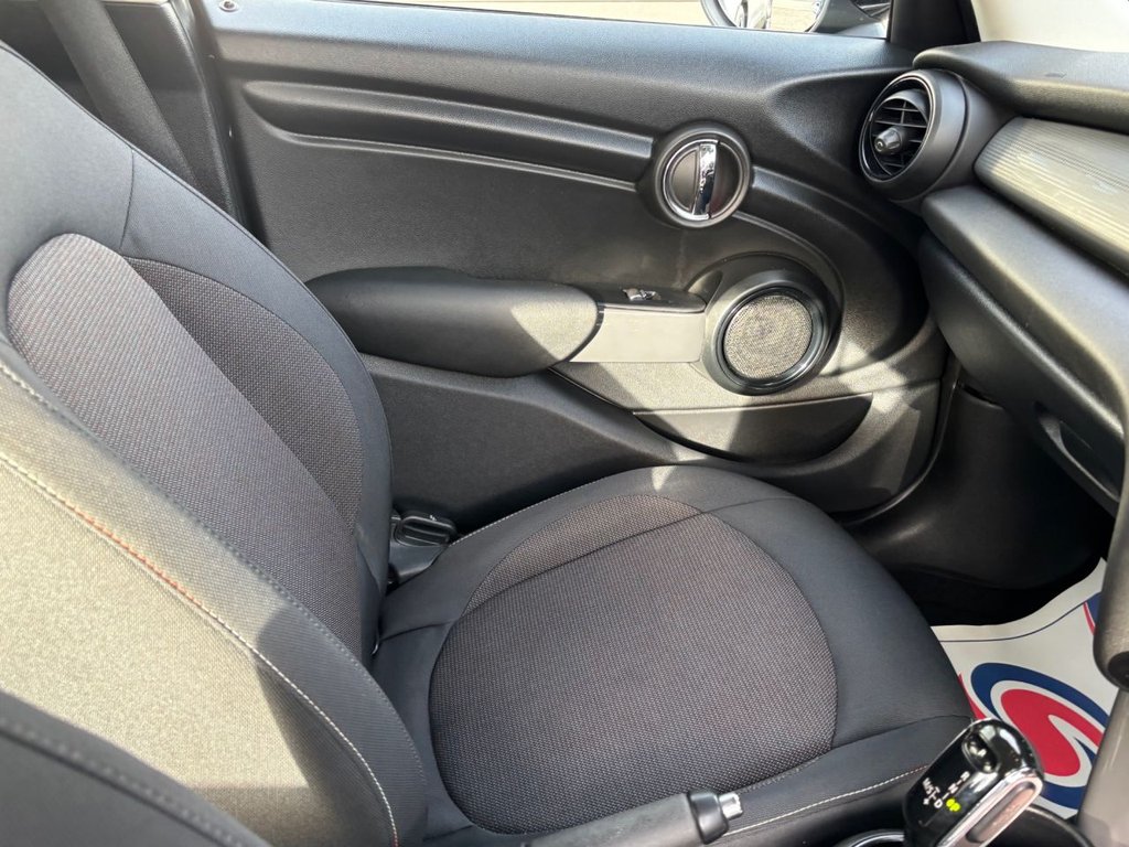 Used MINI Hatch 2020 for sale - 76345967: Photo 21