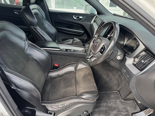 Used Volvo XC60 2018 for sale - 76303492: Photo 27