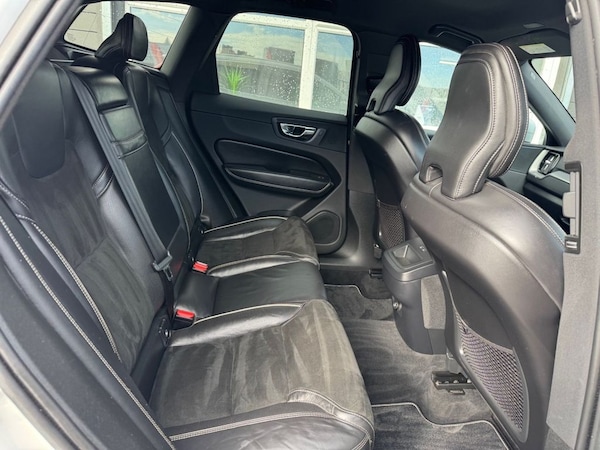 Used Volvo XC60 2018 for sale - 76303492: Photo 28