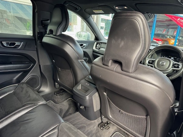 Used Volvo XC60 2018 for sale - 76303492: Photo 30