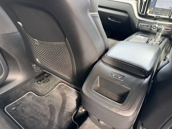 Used Volvo XC60 2018 for sale - 76303492: Photo 31