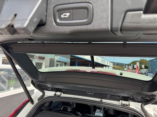 Used Volvo XC60 2018 for sale - 76303492: Photo 36