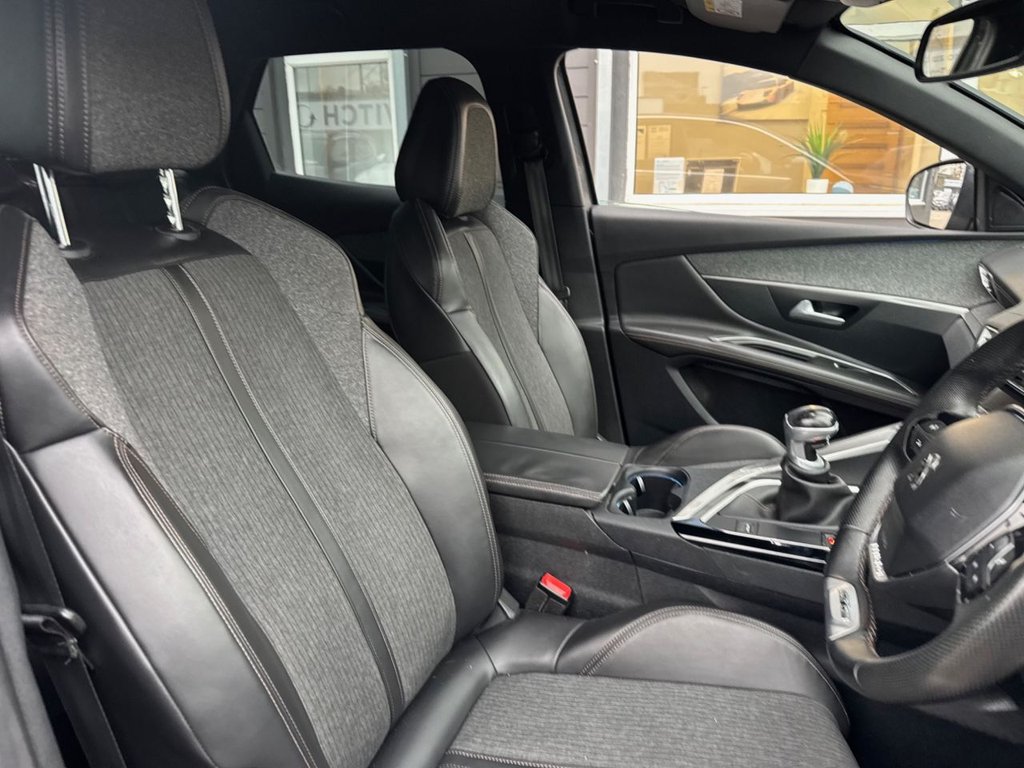 Used Peugeot 3008 2018 for sale - 77436427: Photo 19