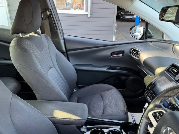 Used Toyota Prius 2019 for sale - 75606967: Photo 17