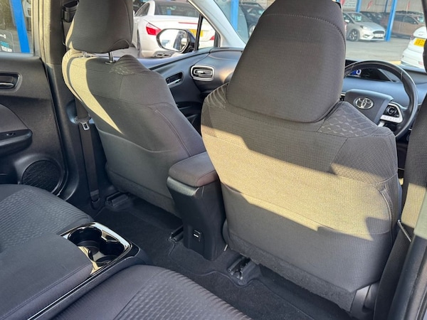 Used Toyota Prius 2019 for sale - 75606967: Photo 32